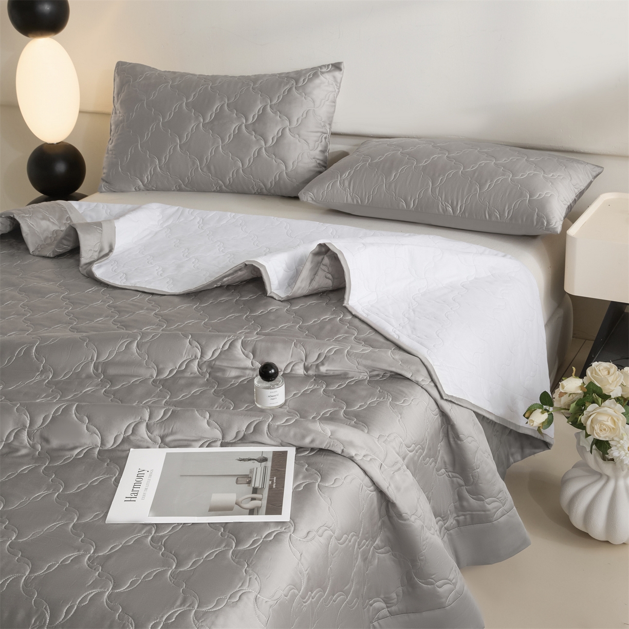 91家纺网 家纺一手货源 找家纺 DC 2026新款莱赛尔天丝夹棉螺旋方格绗缝单品床盖 经典灰