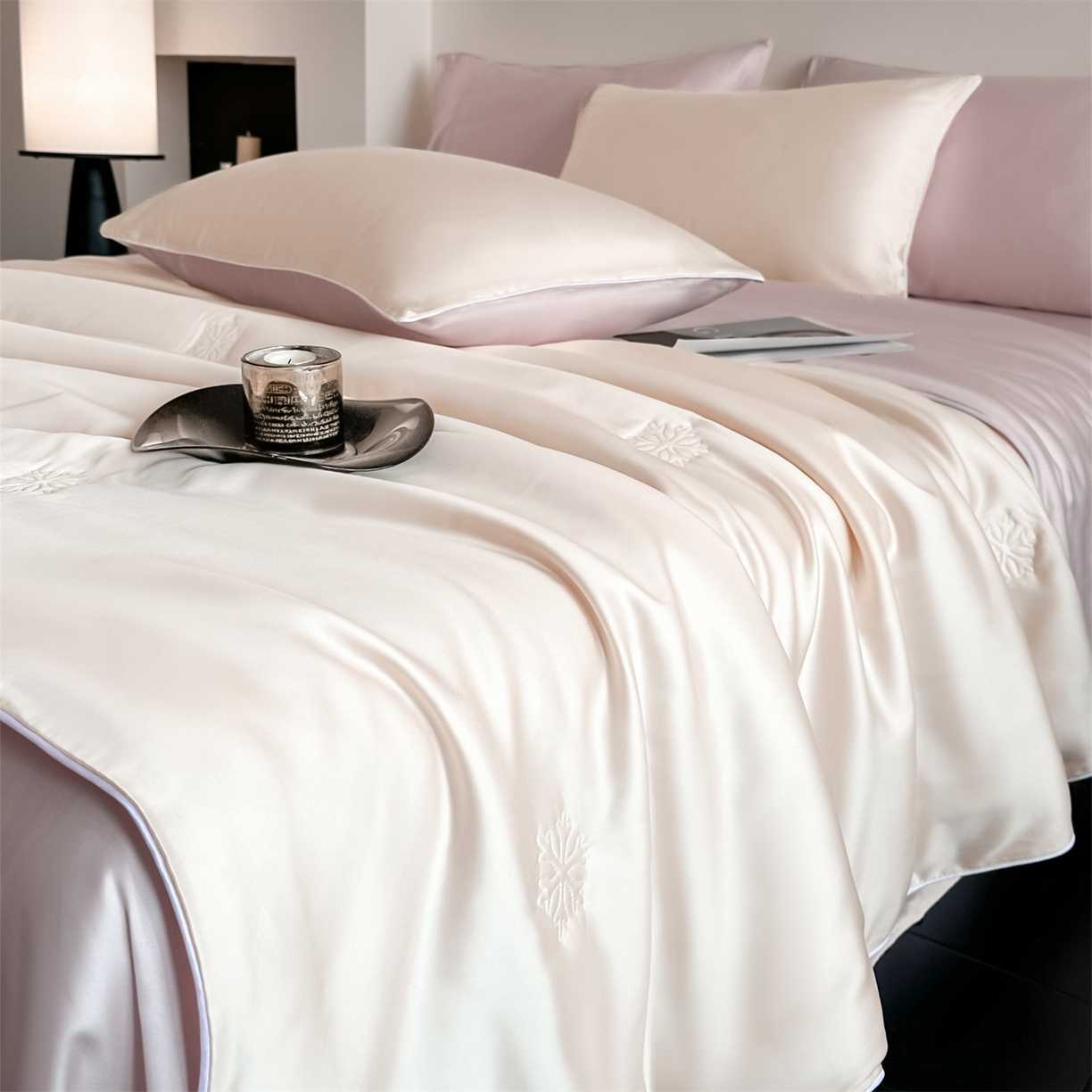 91家纺网 家纺一手货源 找家纺 无界 2026新款水洗真丝夏被-麻绳雪花绗缝-伊芙琳 伊芙琳 杏白+素粉