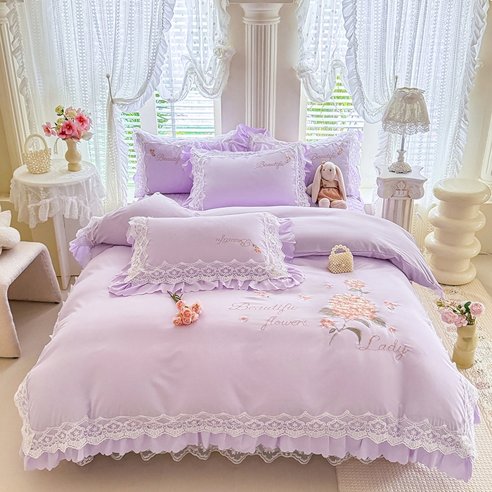 91家纺网 家纺一手货源 找家纺 苏米娜家纺SUMINA 2026韩版亲肤水洗棉公主风床盖款系列-花涧绣梦 花涧绣梦-优雅紫