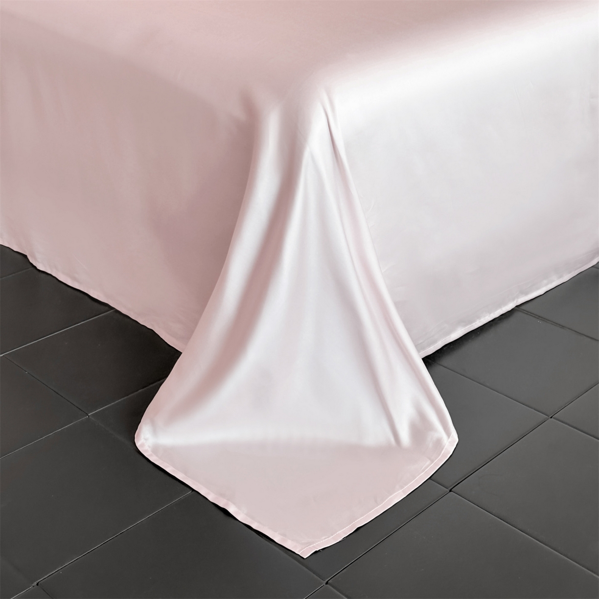 91家纺网 家纺一手货源 找家纺 无界 2026新款水洗真丝夏被-麻绳雪花绗缝-伊芙琳 伊芙琳 杏白+素粉