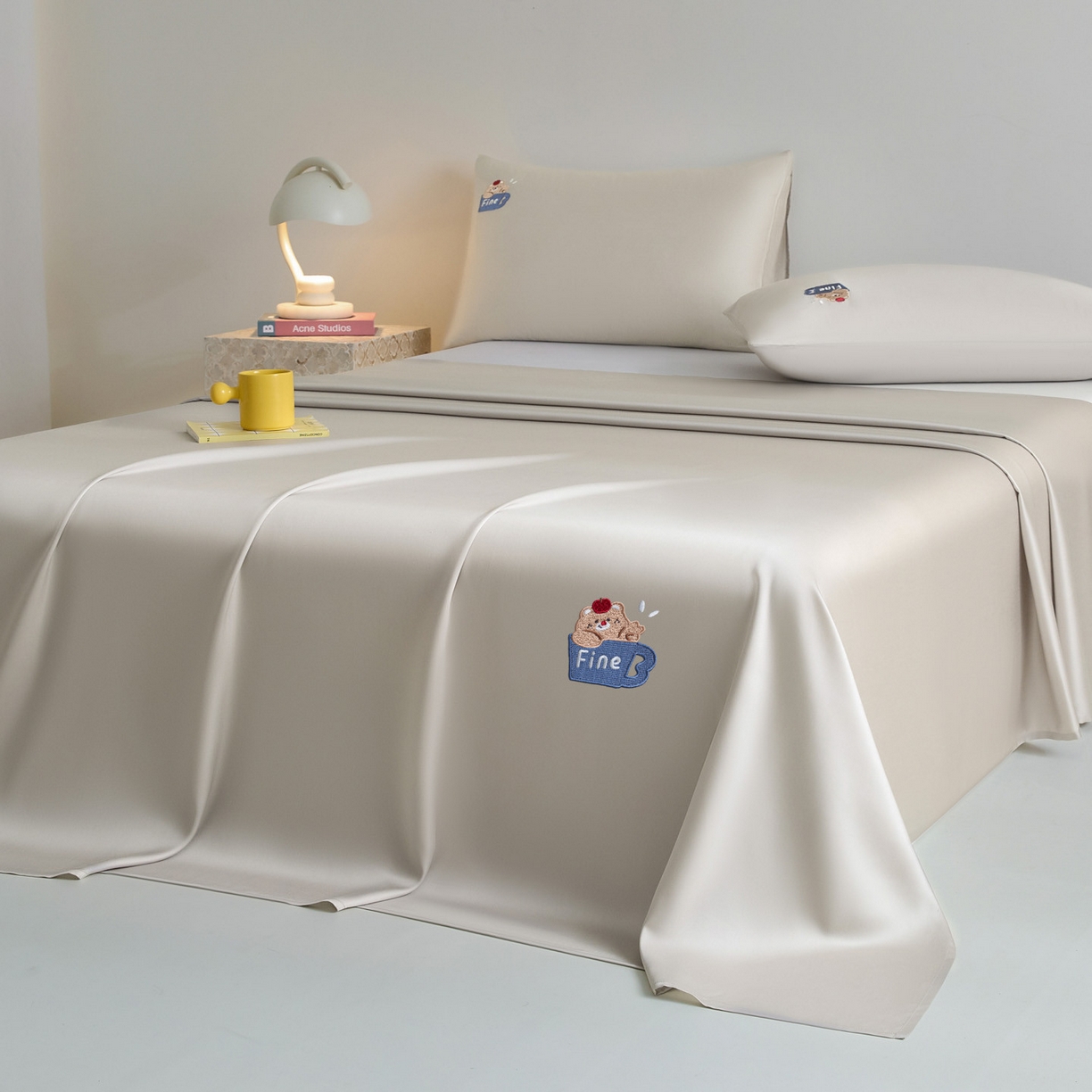 91家纺网 家纺一手货源 找家纺 DC 2026新款莱赛尔天丝卡通刺绣单品床单 冰川灰