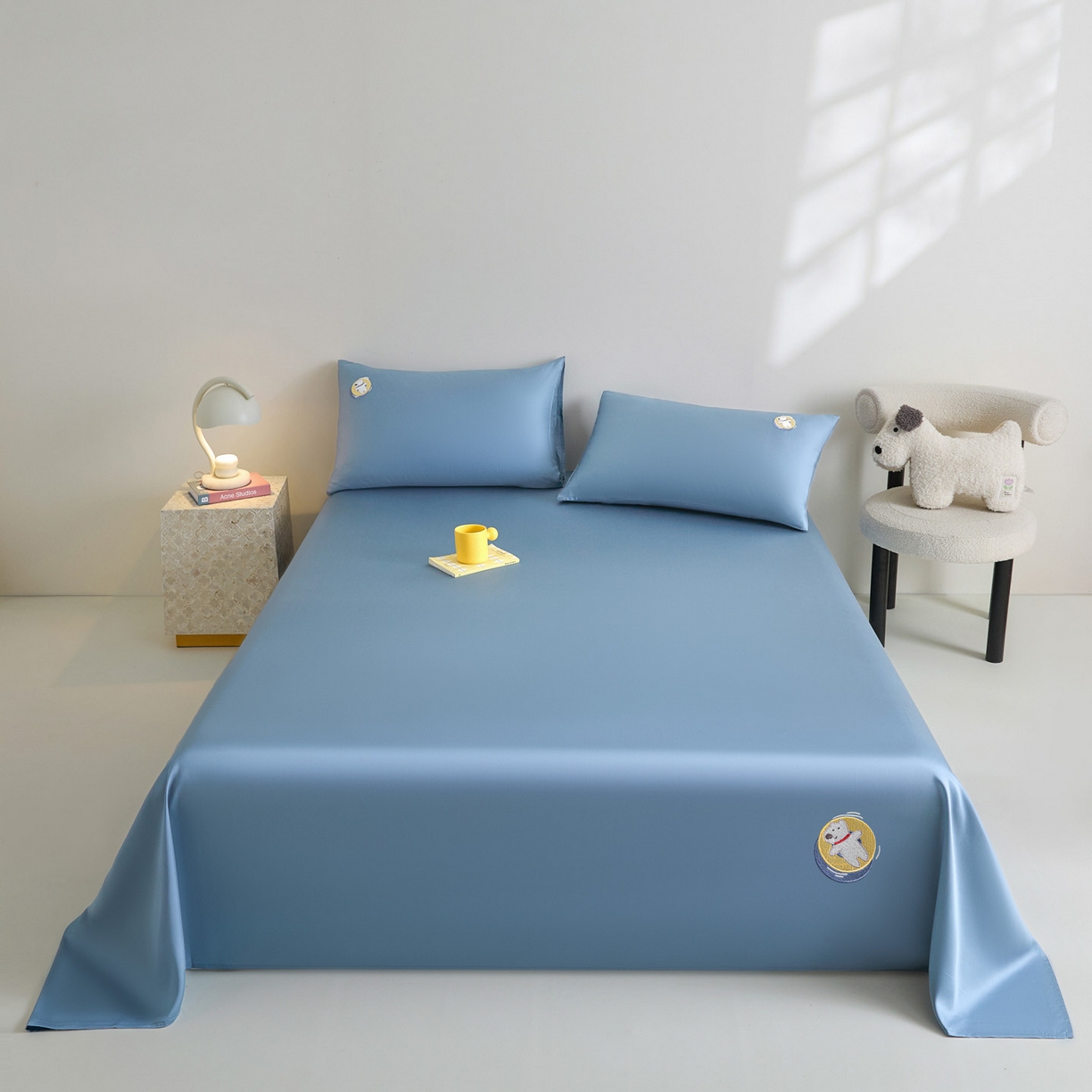 91家纺网 家纺一手货源 找家纺 DC 2026新款莱赛尔天丝卡通刺绣单品床单 梵高蓝