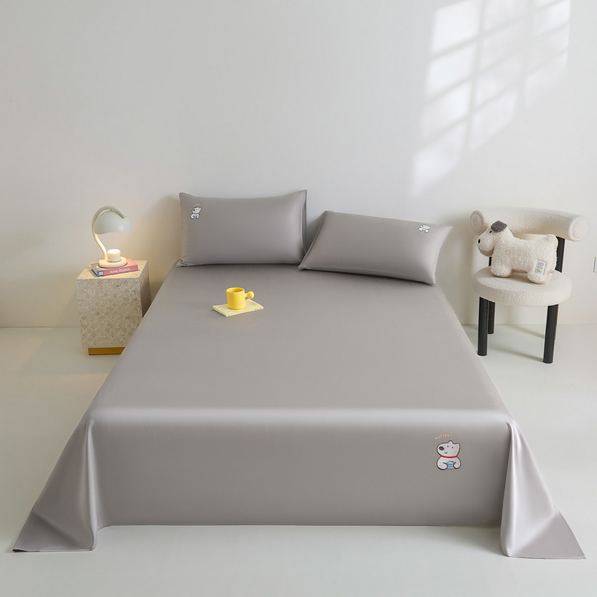 91家纺网 家纺一手货源 找家纺 DC 2026新款莱赛尔天丝卡通刺绣单品床单 经典灰