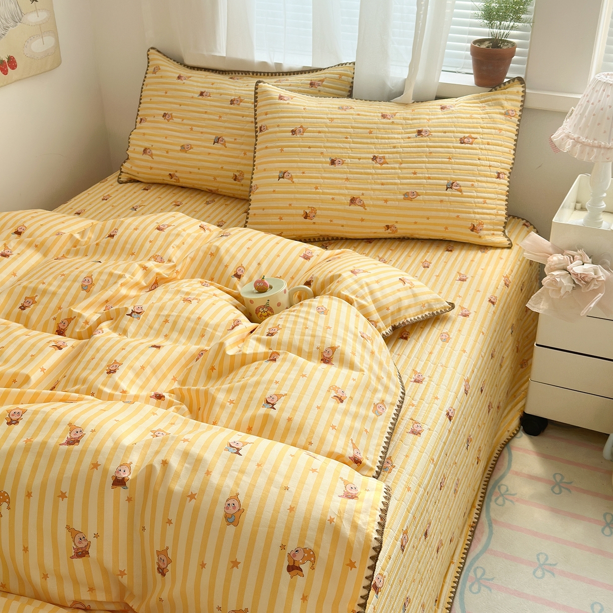 91家纺网 家纺一手货源 找家纺 妮可 2026新款贝壳边双面全棉床盖四件套 芝士星星仔