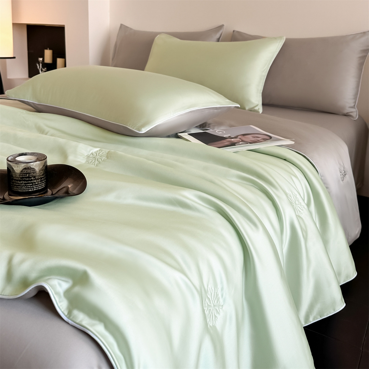 91家纺网 家纺一手货源 找家纺 无界 2026新款水洗真丝夏被-麻绳雪花绗缝-伊芙琳 伊芙琳 亚丁绿+冰川灰