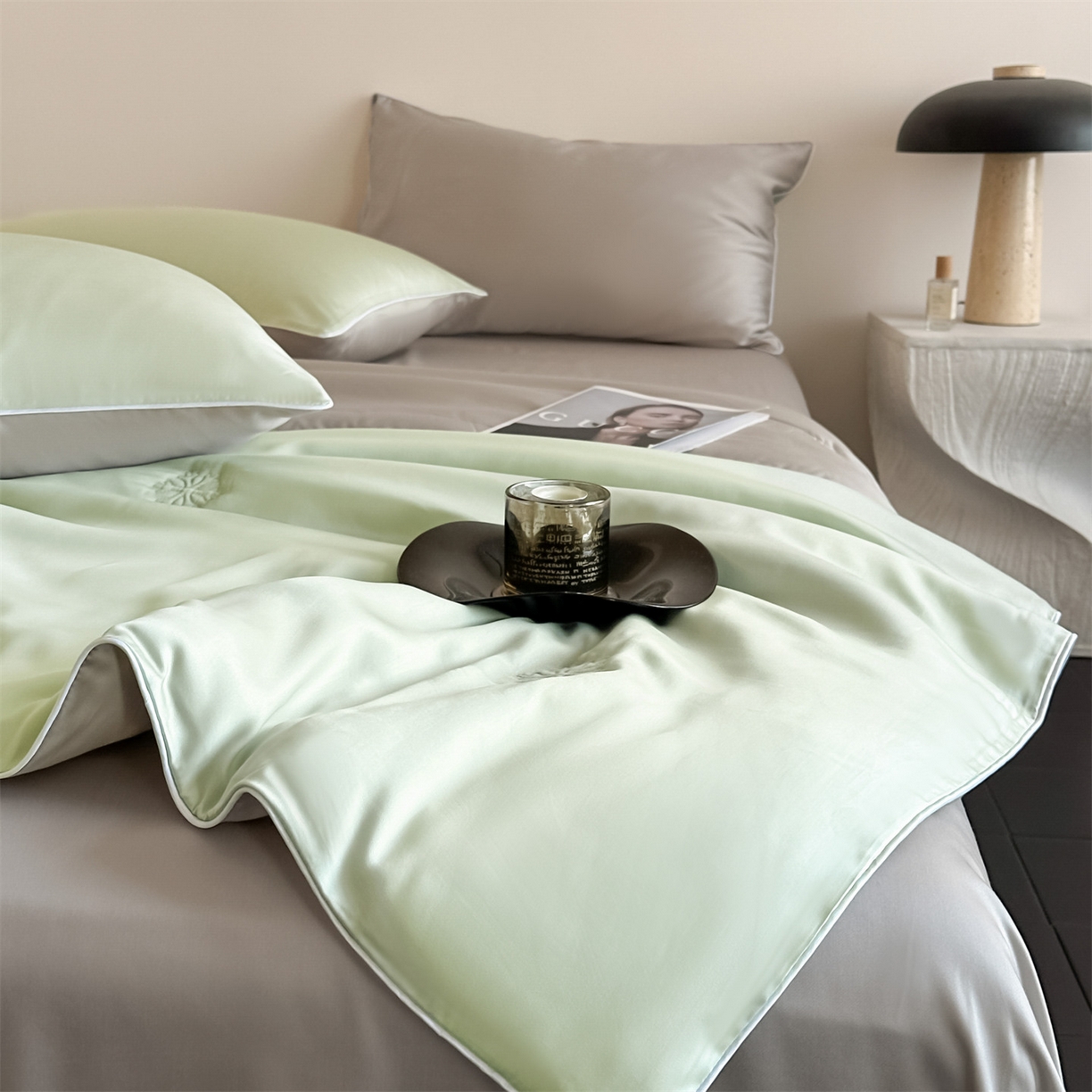 91家纺网 家纺一手货源 找家纺 无界 2026新款水洗真丝夏被-麻绳雪花绗缝-伊芙琳 伊芙琳 亚丁绿+冰川灰