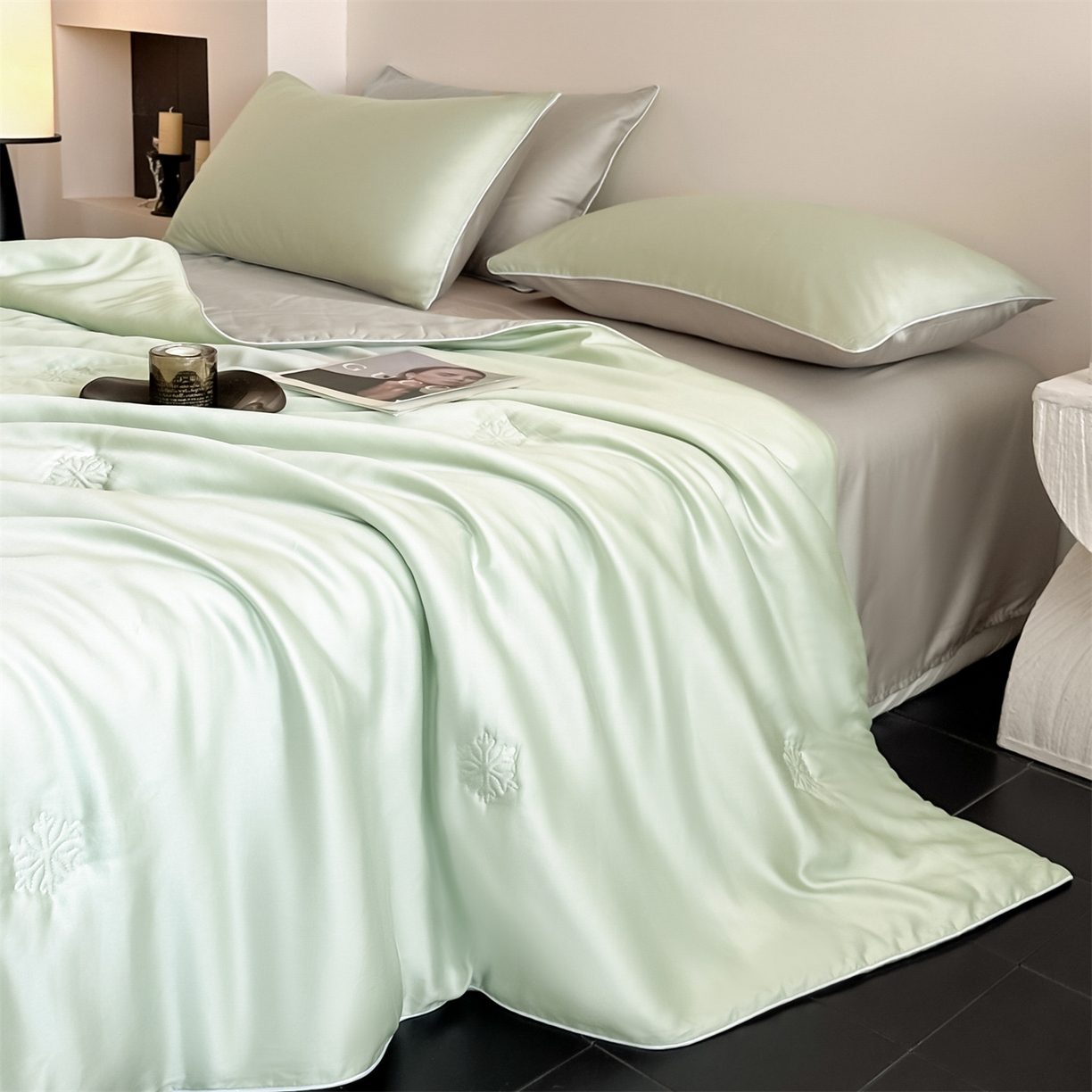 91家纺网 家纺一手货源 找家纺 无界 2026新款水洗真丝夏被-麻绳雪花绗缝-伊芙琳 伊芙琳 亚丁绿+冰川灰