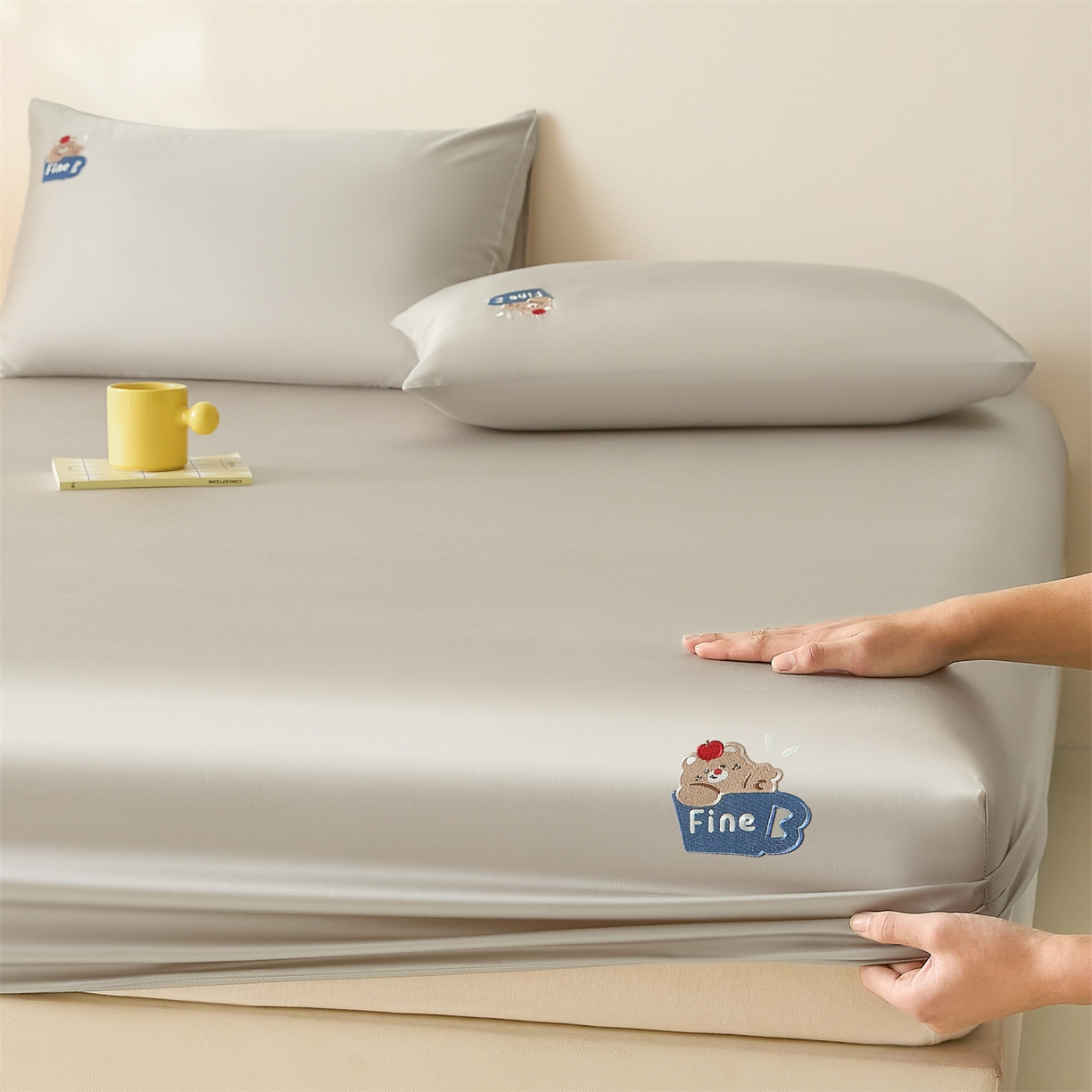 91家纺网 家纺一手货源 找家纺 DC 2026新款莱赛尔天丝卡通刺绣单品床笠 冰川灰