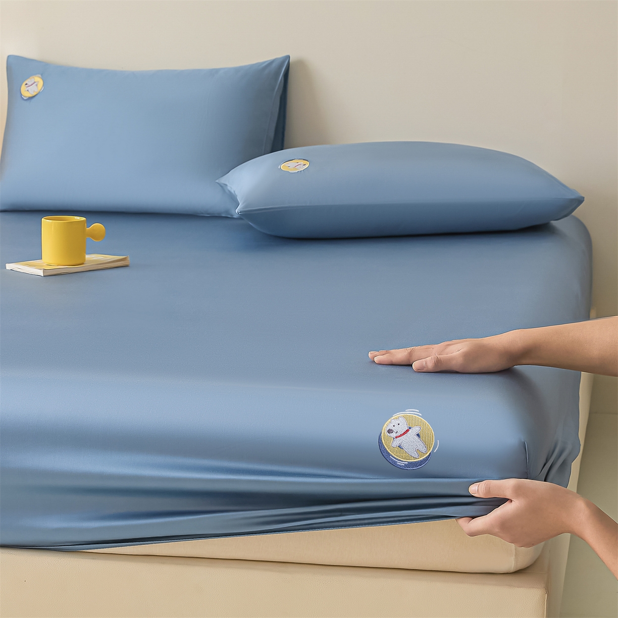 91家纺网 家纺一手货源 找家纺 DC 2026新款莱赛尔天丝卡通刺绣单品床笠 梵高蓝