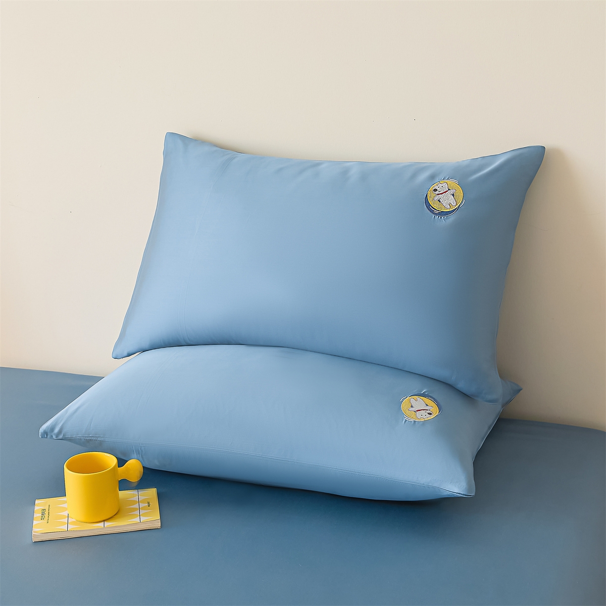 91家纺网 家纺一手货源 找家纺 DC 2026新款莱赛尔天丝卡通刺绣单品床笠 梵高蓝