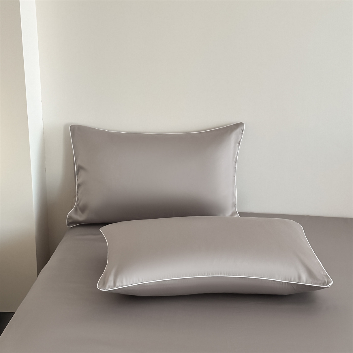 91家纺网 家纺一手货源 找家纺 无界 2026新款水洗真丝夏被-麻绳雪花绗缝-伊芙琳 伊芙琳 烟灰