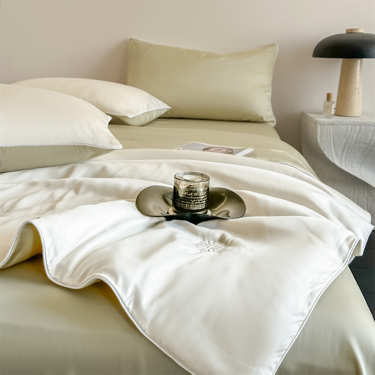 91家纺网 家纺一手货源 找家纺 无界 2026新款水洗真丝夏被-麻绳雪花绗缝-伊芙琳 伊芙琳 元气白桃+桉树绿