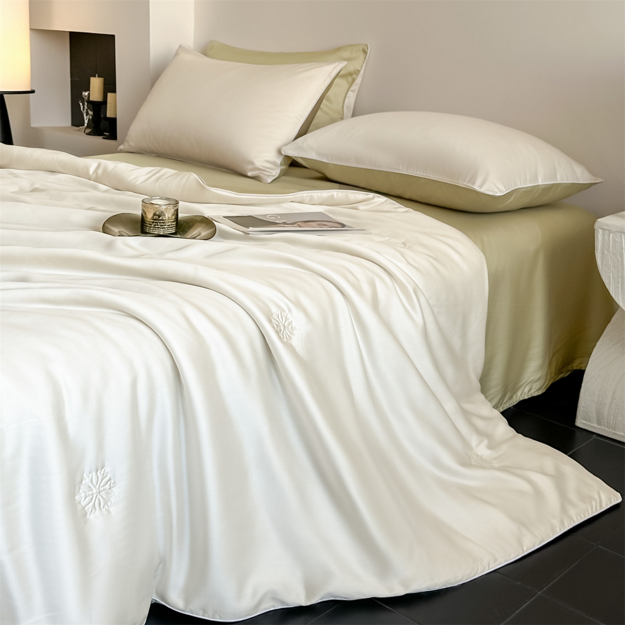 91家纺网 家纺一手货源 找家纺 无界 2026新款水洗真丝夏被-麻绳雪花绗缝-伊芙琳 伊芙琳 元气白桃+桉树绿