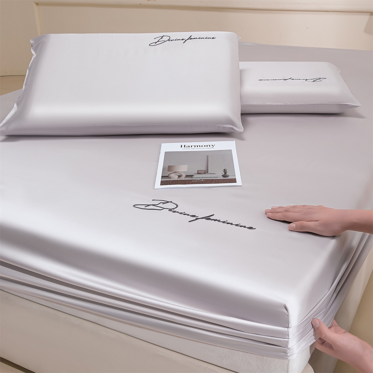 91家纺网 家纺一手货源 找家纺 DC 2026新款莱赛尔天丝轻奢刺绣单品床笠 流沙灰