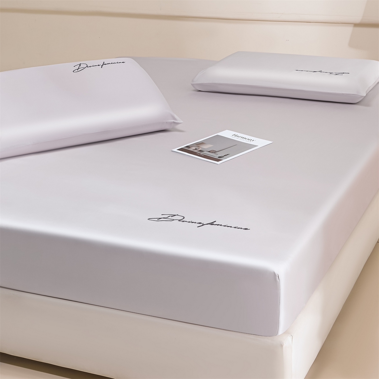 91家纺网 家纺一手货源 找家纺 （总）DC 2026新款莱赛尔天丝轻奢刺绣单品床笠