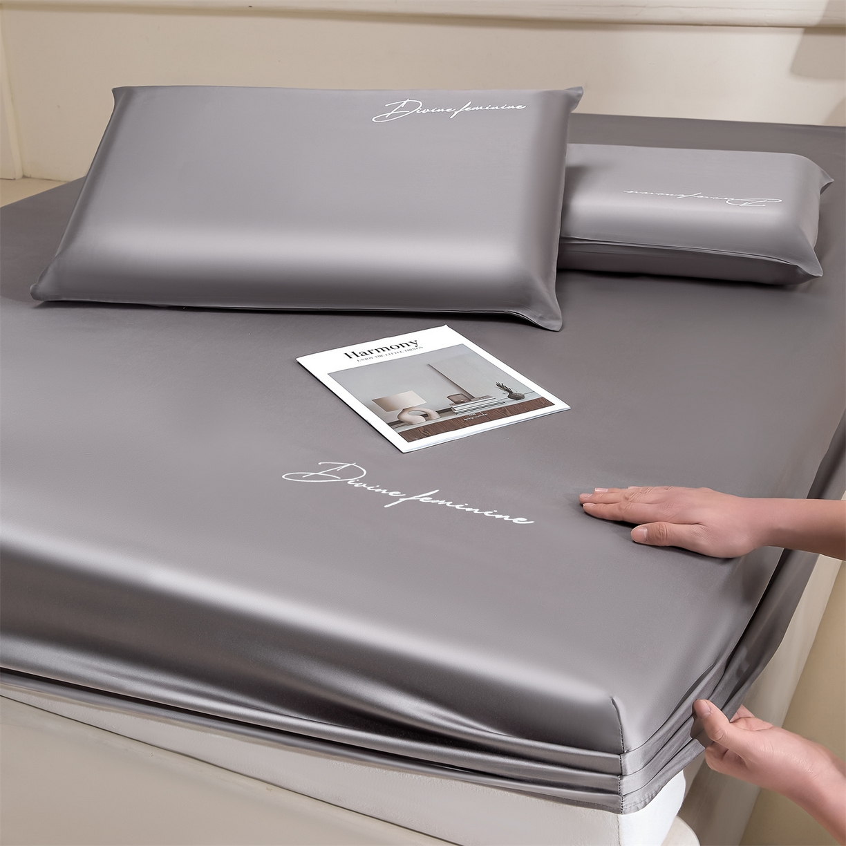 91家纺网 家纺一手货源 找家纺 DC 2026新款莱赛尔天丝轻奢刺绣单品床笠 经典灰