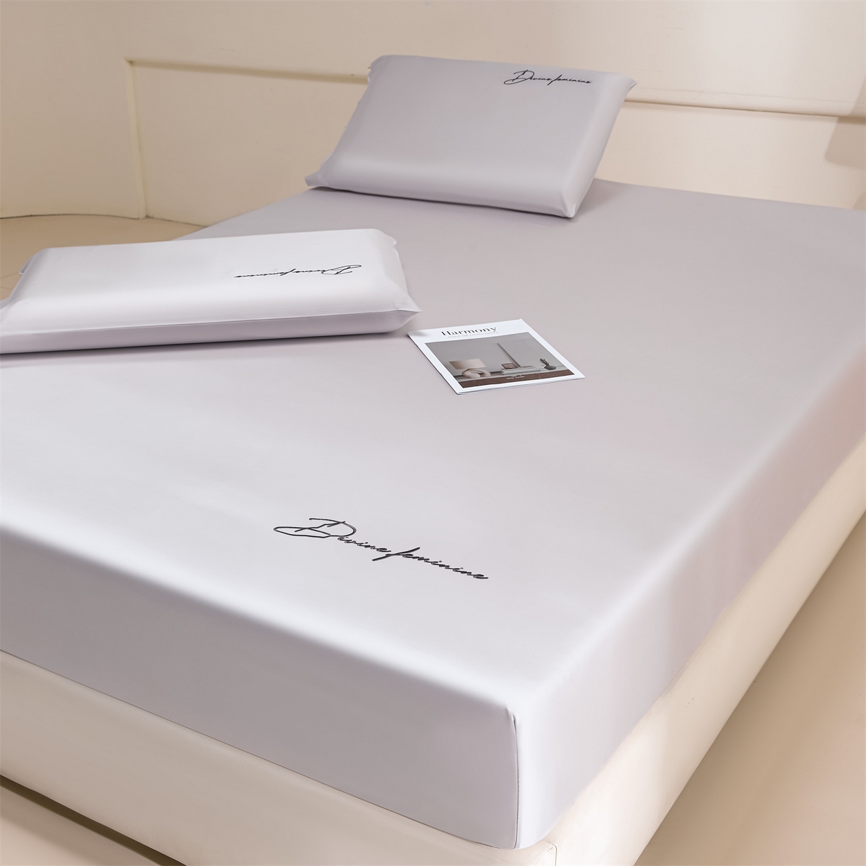 91家纺网 家纺一手货源 找家纺 DC 2026新款莱赛尔天丝轻奢刺绣单品床笠 流沙灰