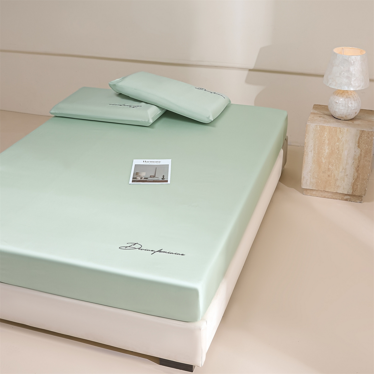 91家纺网 家纺一手货源 找家纺 DC 2026新款莱赛尔天丝轻奢刺绣单品床笠 亚丁绿