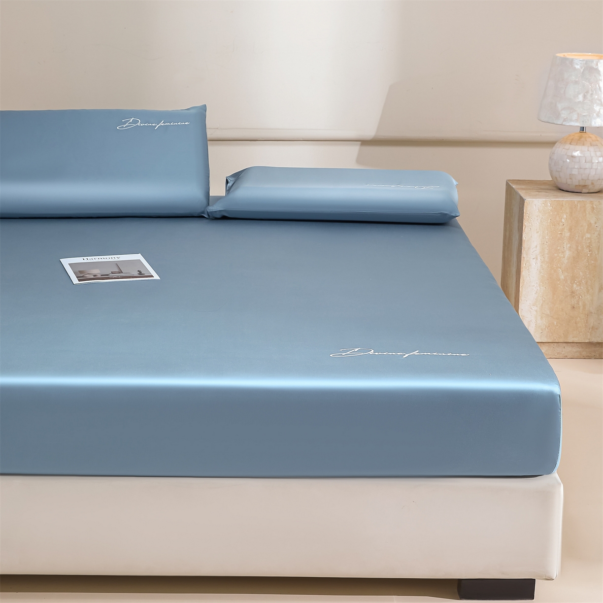 91家纺网 家纺一手货源 找家纺 DC 2026新款莱赛尔天丝轻奢刺绣单品床笠 梵高蓝