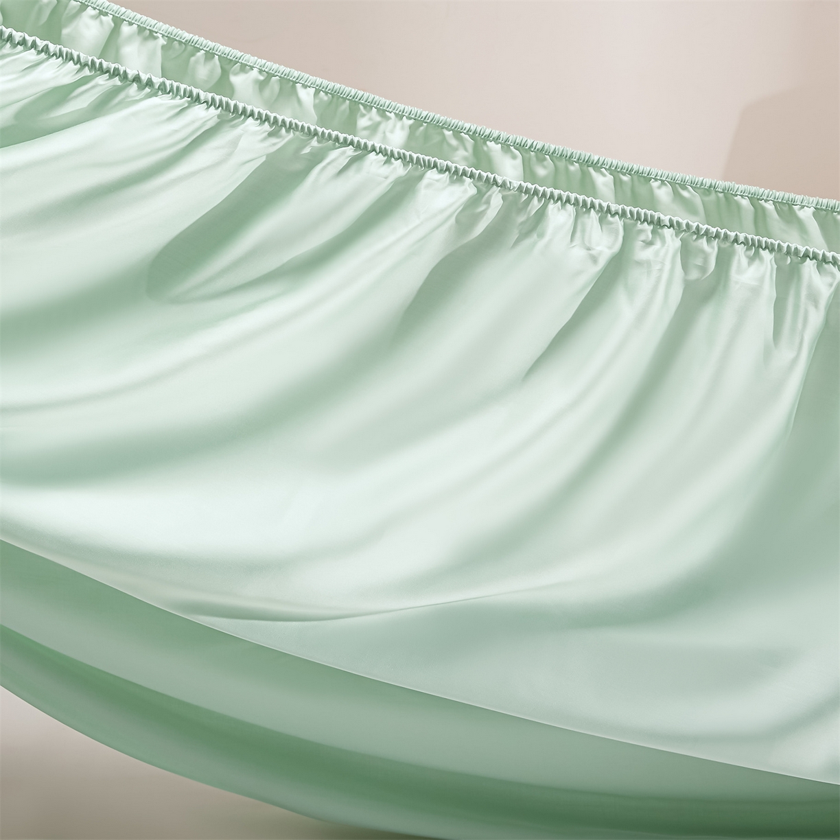 91家纺网 家纺一手货源 找家纺 DC 2026新款莱赛尔天丝轻奢刺绣单品床笠 亚丁绿