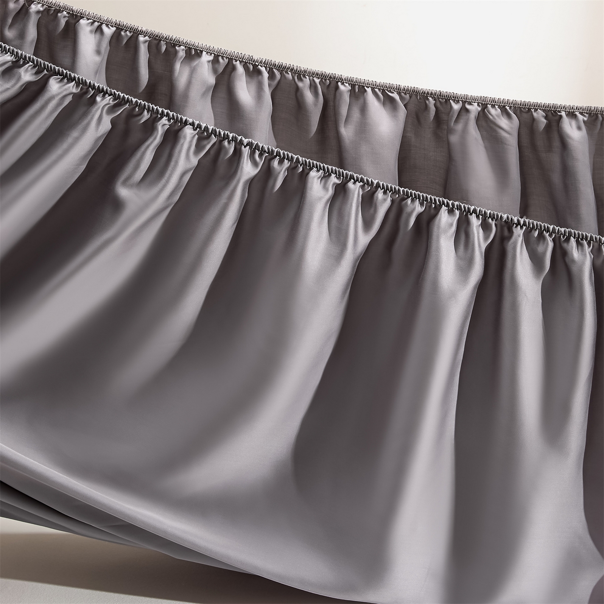 91家纺网 家纺一手货源 找家纺 DC 2026新款莱赛尔天丝轻奢刺绣单品床笠 经典灰