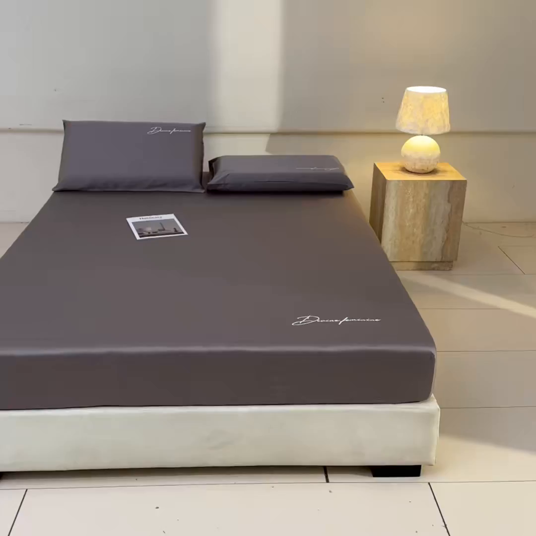 91家纺网 家纺一手货源 找家纺 DC 2026新款莱赛尔天丝轻奢刺绣单品床笠 经典灰