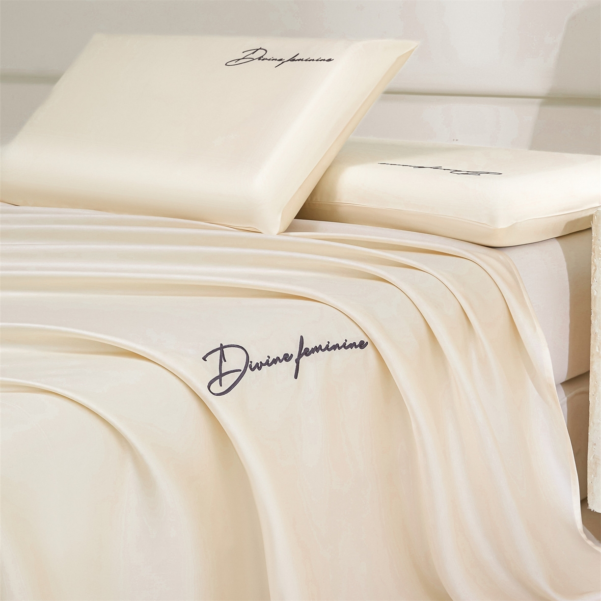 （总）DC 2026新款莱赛尔天丝轻奢刺绣单品床单