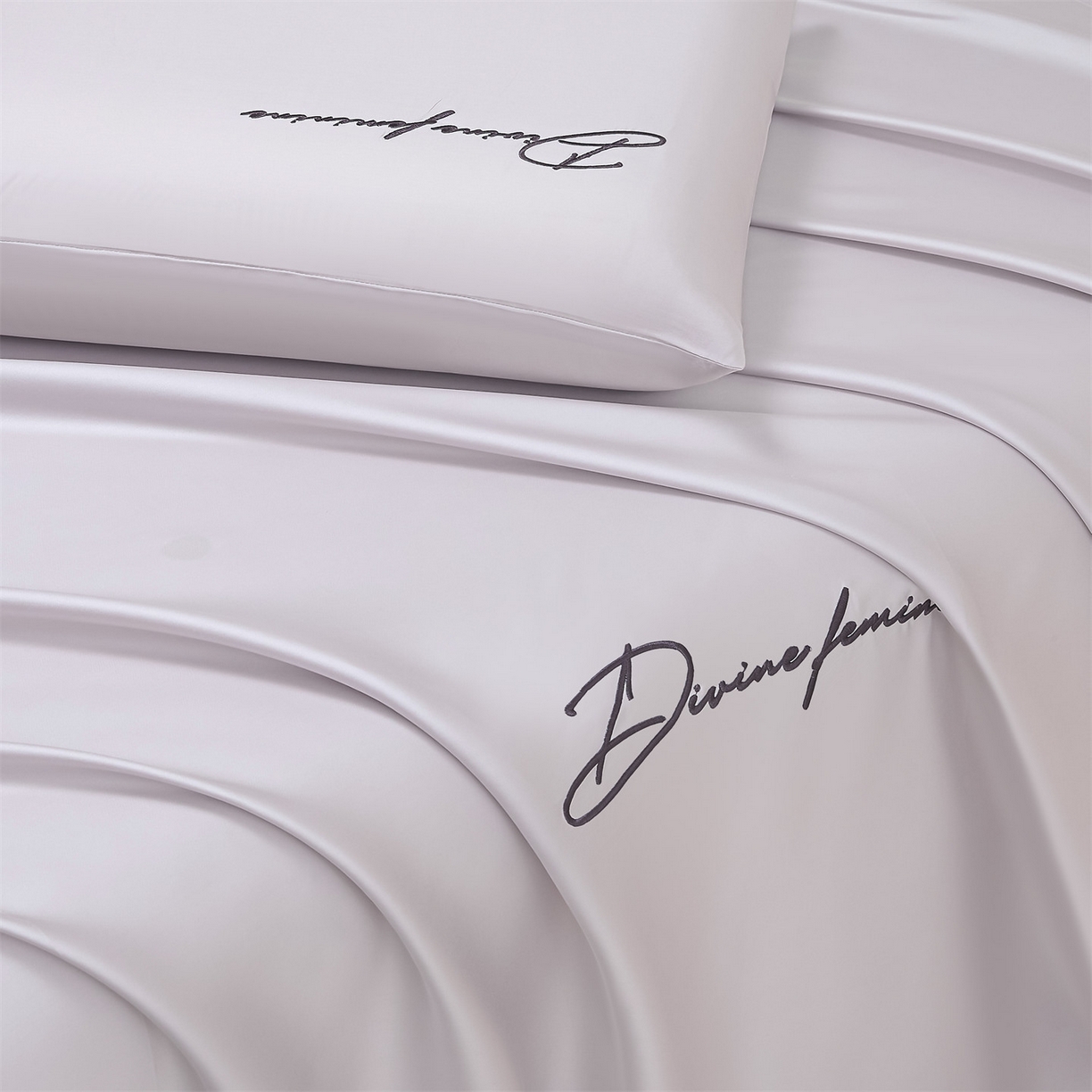 91家纺网 家纺一手货源 找家纺 DC 2026新款莱赛尔天丝轻奢刺绣单品床单 流沙灰