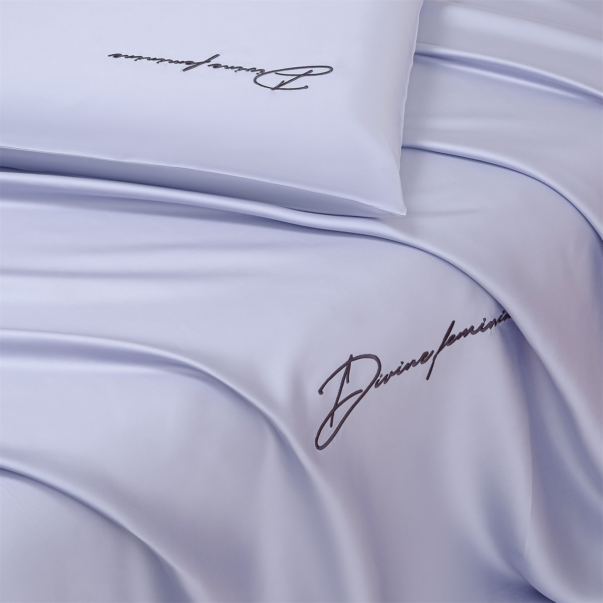 91家纺网 家纺一手货源 找家纺 DC 2026新款莱赛尔天丝轻奢刺绣单品床单 风信紫