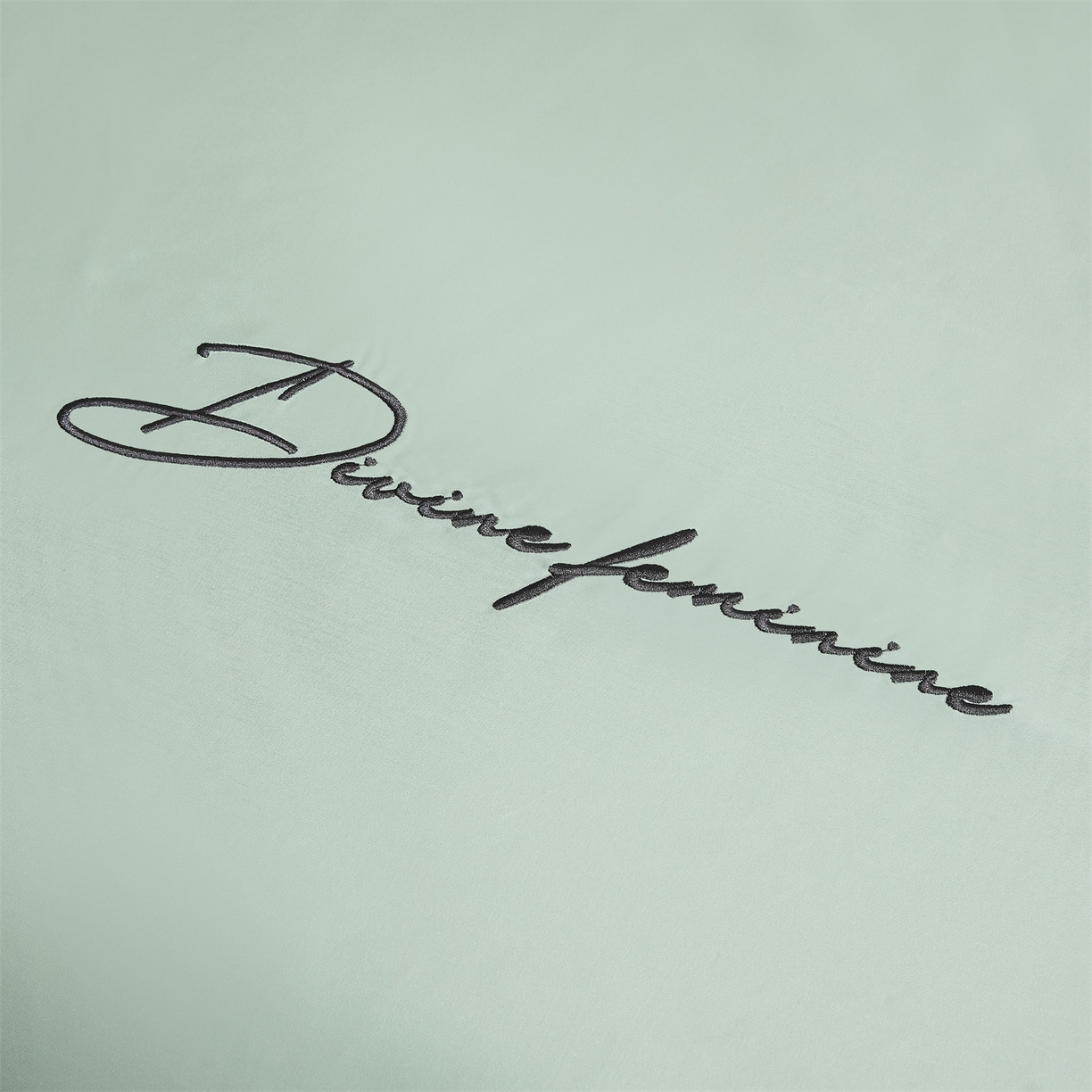 91家纺网 家纺一手货源 找家纺 DC 2026新款莱赛尔天丝轻奢刺绣单品床单 亚丁绿