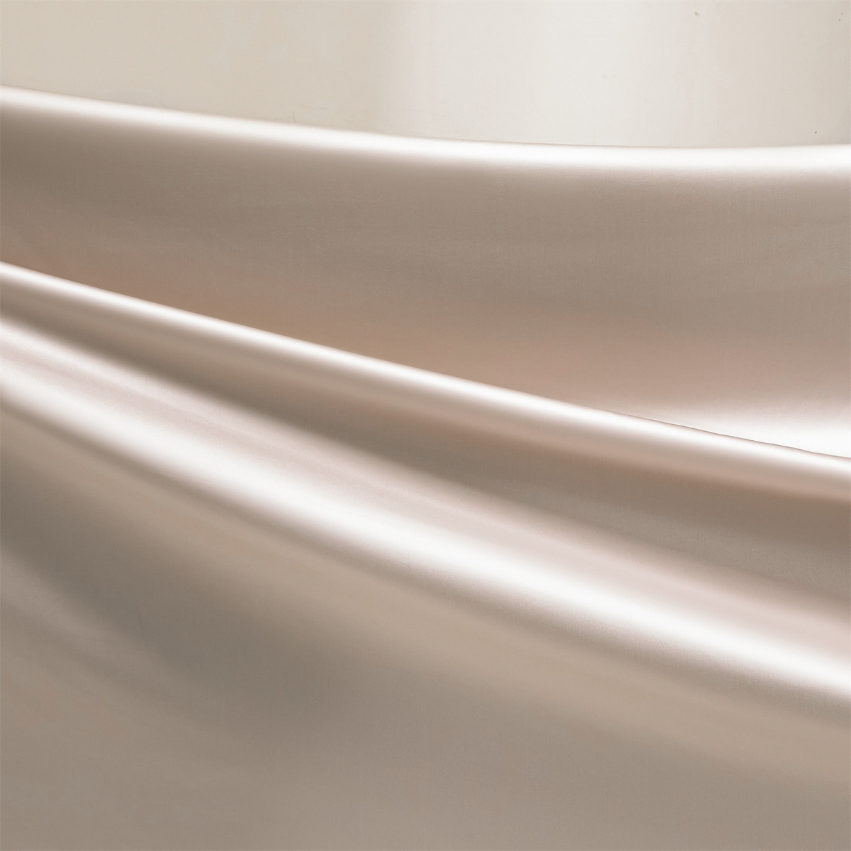 91家纺网 家纺一手货源 找家纺 DC 2026新款莱赛尔天丝轻奢刺绣单品床单 浅茶