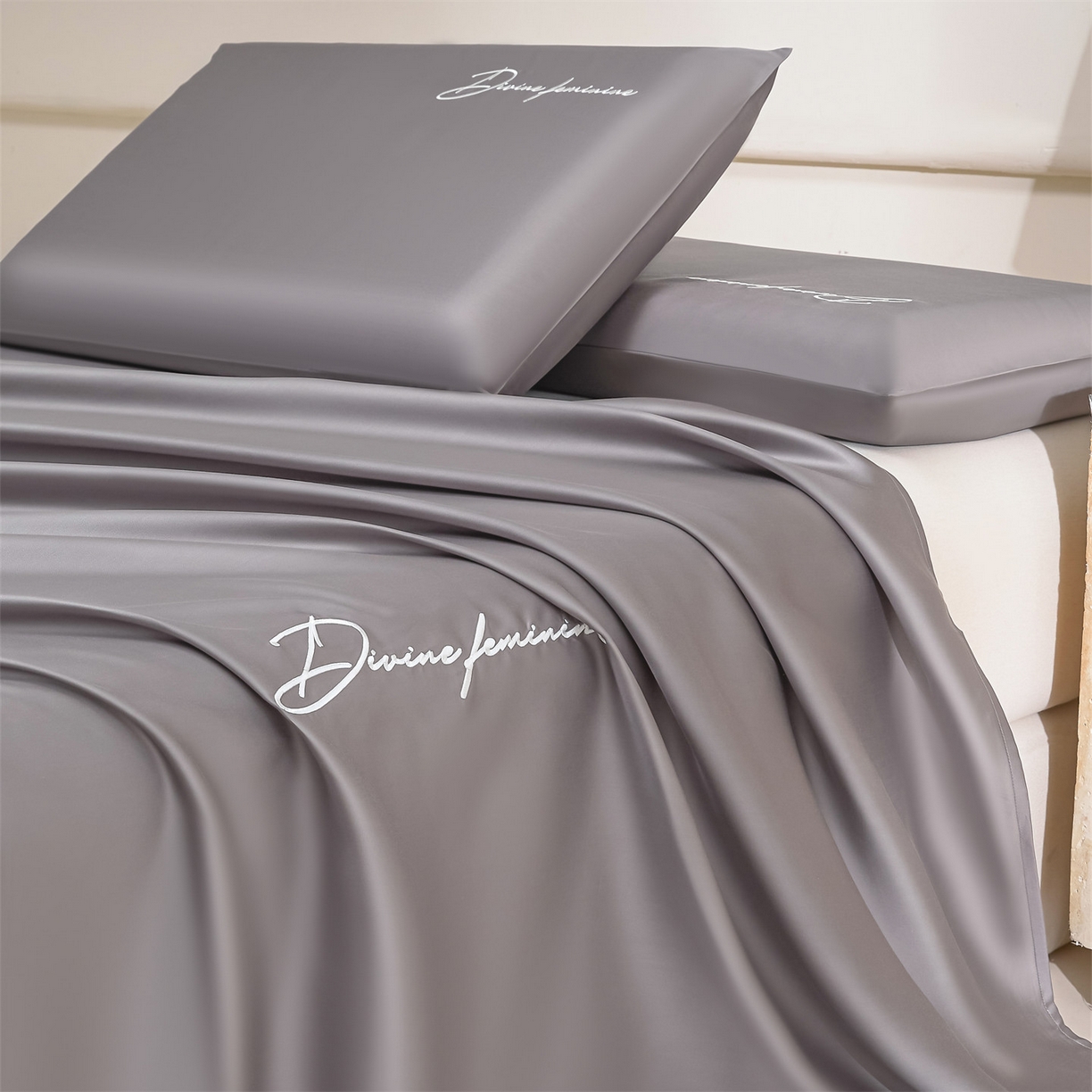 DC 2026新款莱赛尔天丝轻奢刺绣单品床单 经典灰