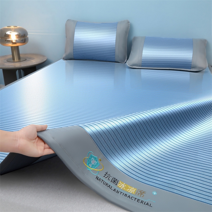 91家纺网 家纺一手货源 找家纺 （总）航途席业 2026新款抗菌冰凉席饼干条纹无纺布凉席席子