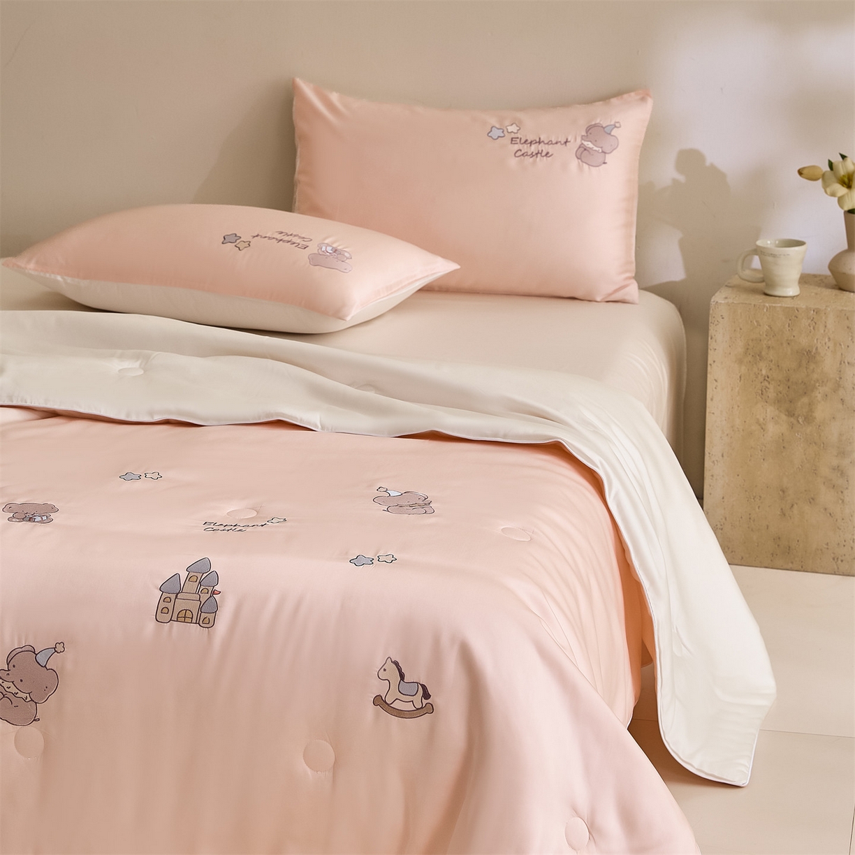 91家纺网 家纺一手货源 找家纺 （总）DC 2026新款A类兰精天丝麻绳平绣系列夏被四件套