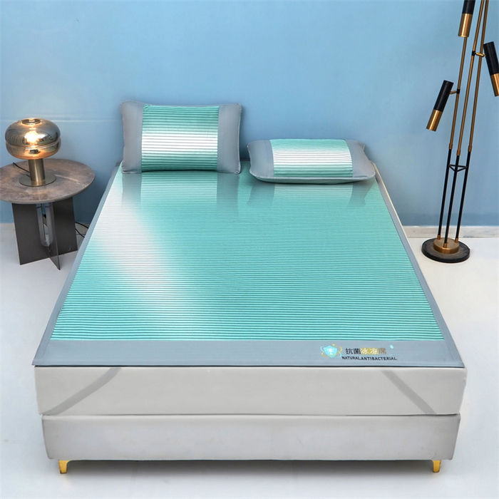 91家纺网 家纺一手货源 找家纺 航途席业 2026新款抗菌冰凉席饼干条纹无纺布凉席席子 素夏 薄荷绿