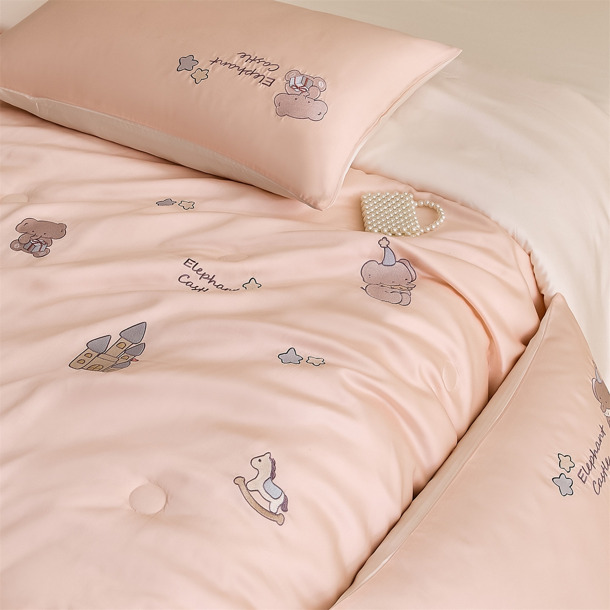 91家纺网 家纺一手货源 找家纺 （总）DC 2026新款A类兰精天丝麻绳平绣系列夏被四件套