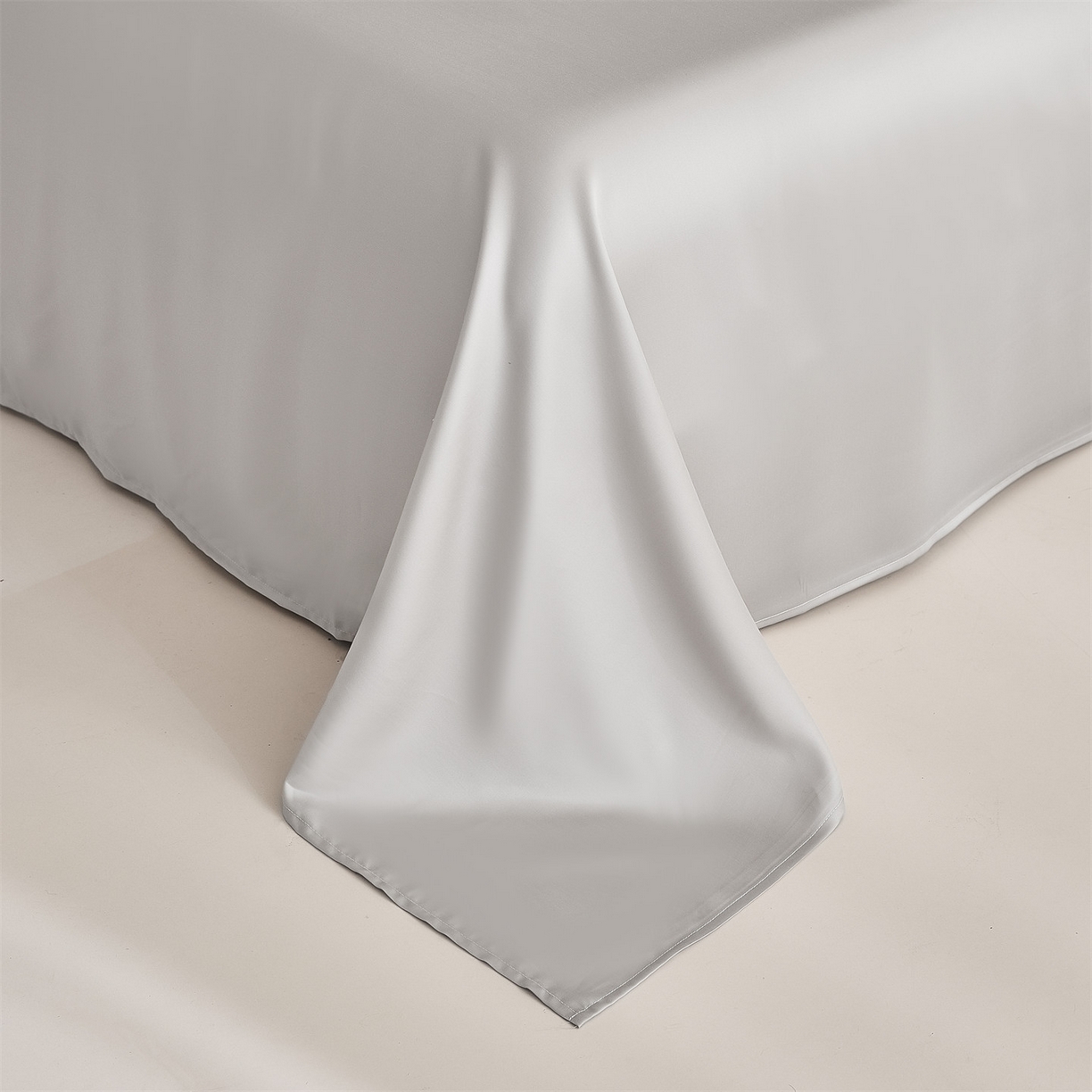 91家纺网 家纺一手货源 找家纺 DC 2026新款A类兰精天丝麻绳平绣系列夏被四件套 婴儿蓝+冰川灰（小象城堡）