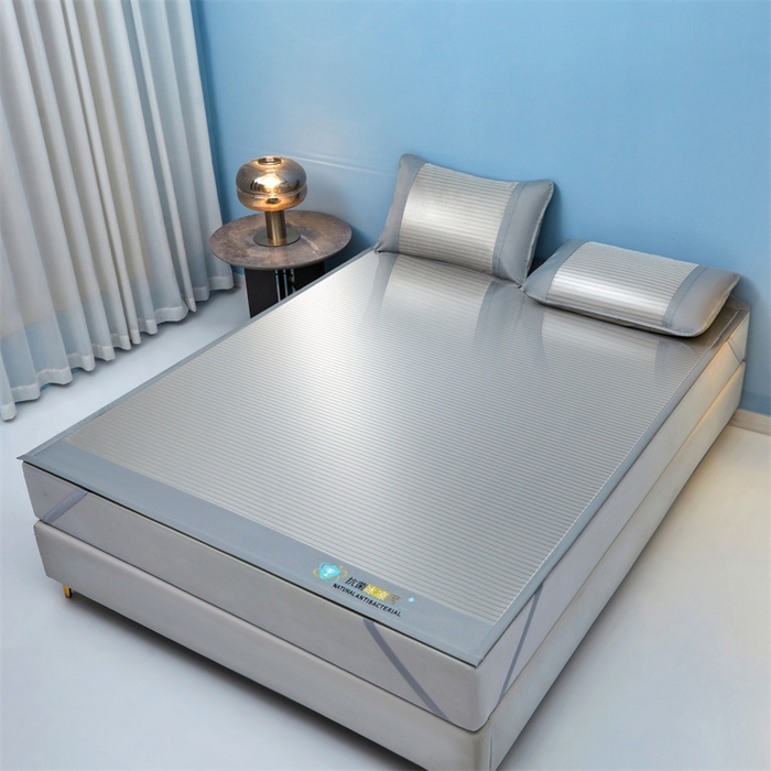 91家纺网 家纺一手货源 找家纺 航途席业 2026新款抗菌冰凉席饼干条纹无纺布凉席席子 素夏 绅士灰