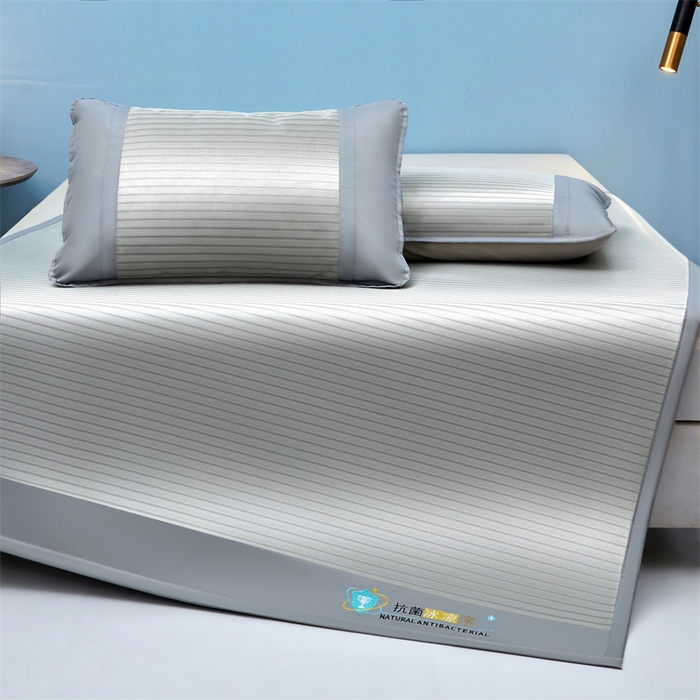 91家纺网 家纺一手货源 找家纺 航途席业 2026新款抗菌冰凉席饼干条纹无纺布凉席席子 素夏 绅士灰