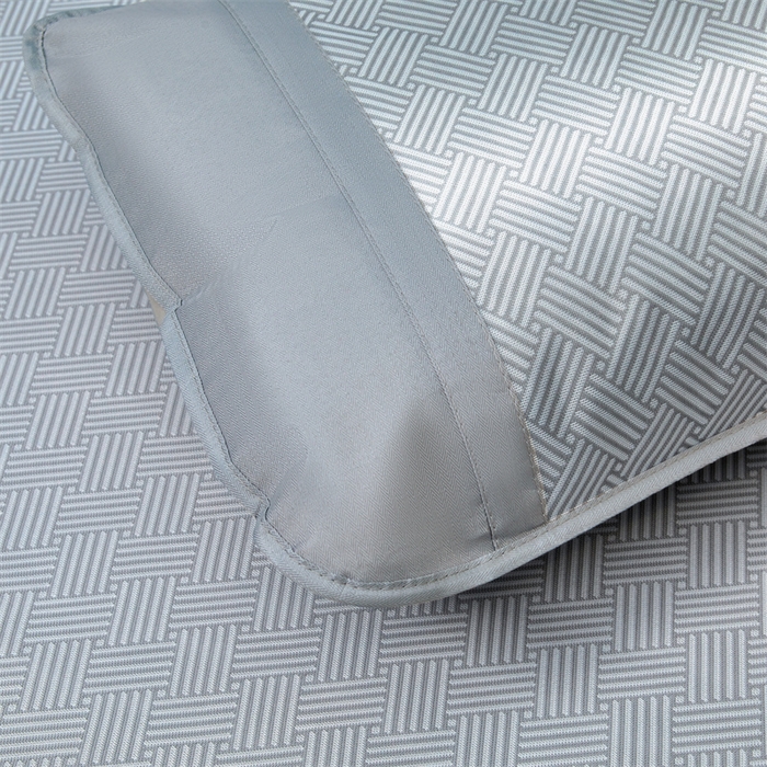 91家纺网 家纺一手货源 找家纺 航途席业 2026新款抗菌冰凉席饼干条纹无纺布凉席席子 思绪 绅士灰