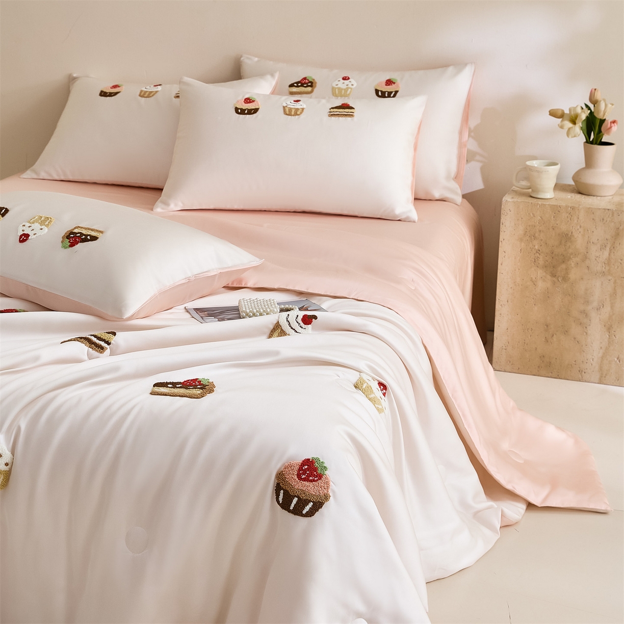 91家纺网 家纺一手货源 找家纺 （总）DC 2026新款A类兰精天丝毛巾绣系列夏被四件套