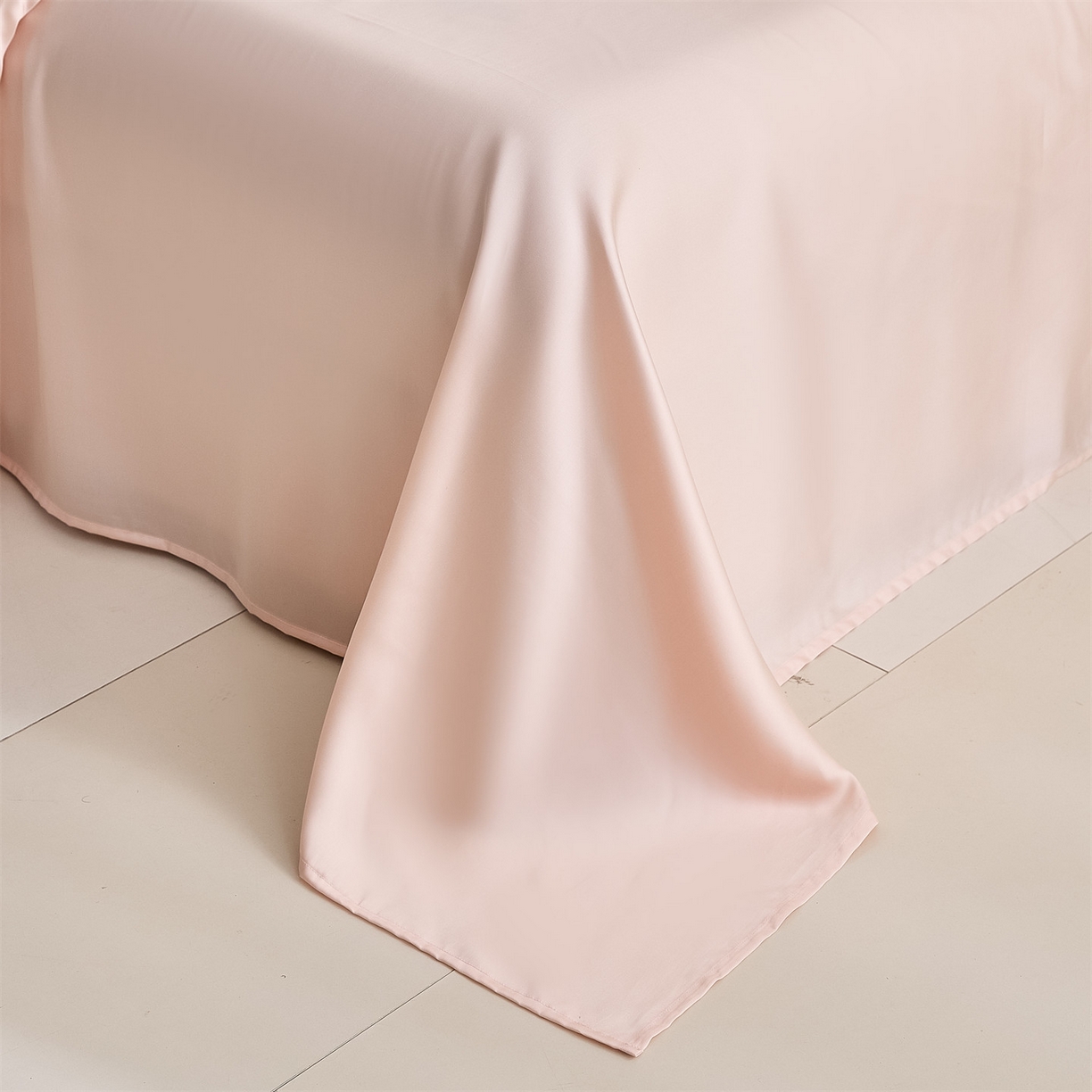 91家纺网 家纺一手货源 找家纺 DC 2026新款A类兰精天丝毛巾绣系列夏被四件套 元气白桃+半熟蜜桃（丝绒蛋糕）