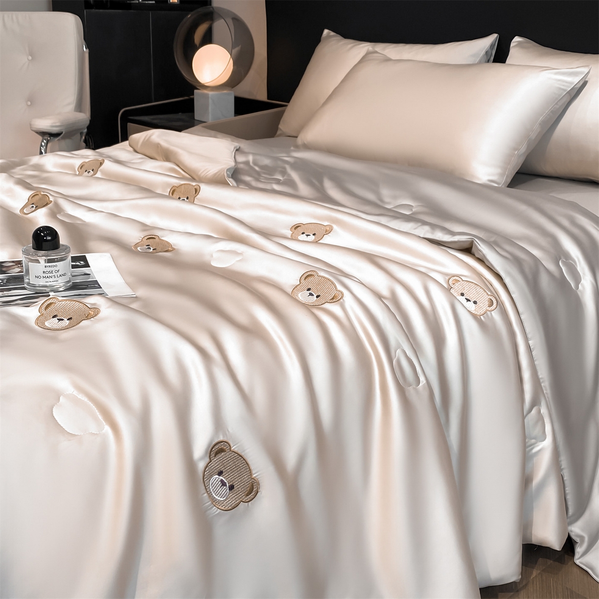 91家纺网 家纺一手货源 找家纺 （总）无界 2026新款水洗真丝夏被-散点-贝尔