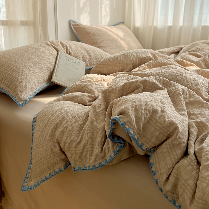 91家纺网 家纺一手货源 找家纺 鑫佳居 2026新款纯色三角针四件套 三角针-焦糖奶茶