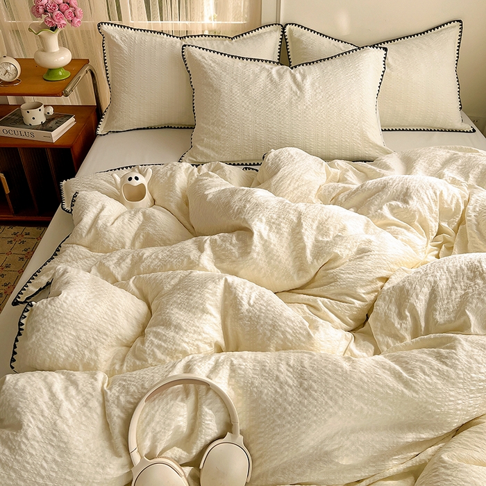 91家纺网 家纺一手货源 找家纺 鑫佳居 2026新款纯色三角针四件套 三角针-奶芙云朵