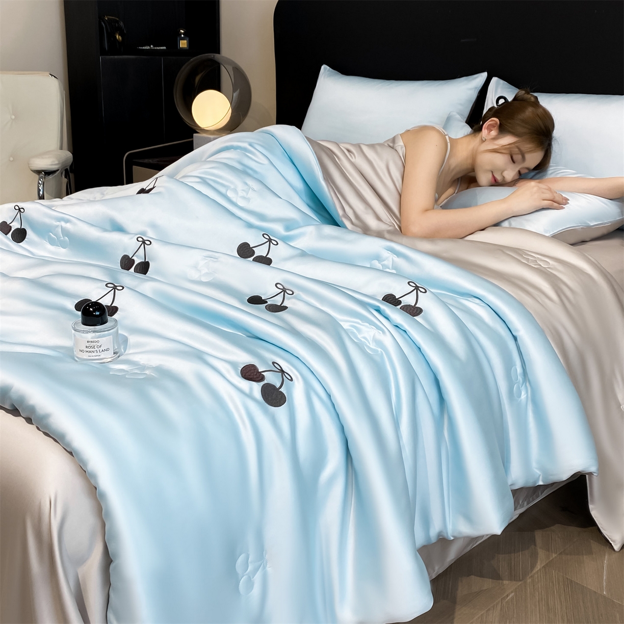 无界 2026新款水洗真丝夏被-散点-贝尔 贝尔 淡海蓝+冰川灰（樱桃）