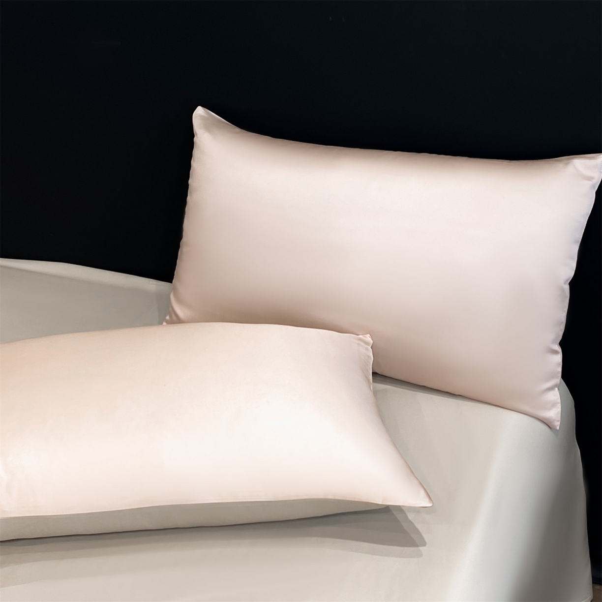 91家纺网 家纺一手货源 找家纺 无界 2026新款水洗真丝夏被-散点-贝尔 贝尔 素粉+冰川灰（小熊）