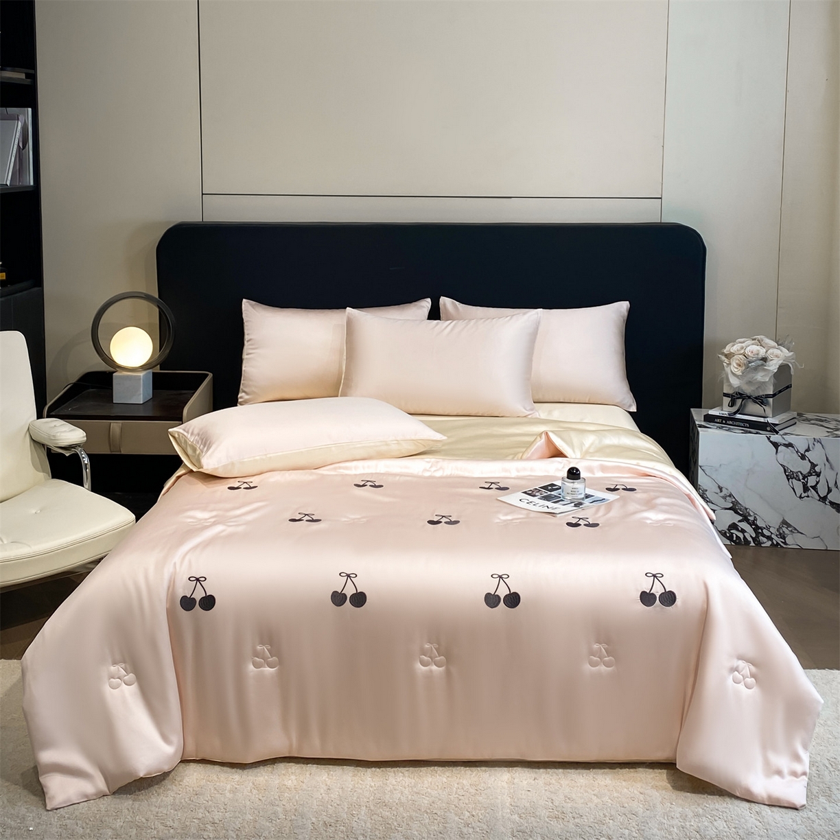 91家纺网 家纺一手货源 找家纺 无界 2026新款水洗真丝夏被-散点-贝尔 贝尔 素粉+杏白（樱桃）