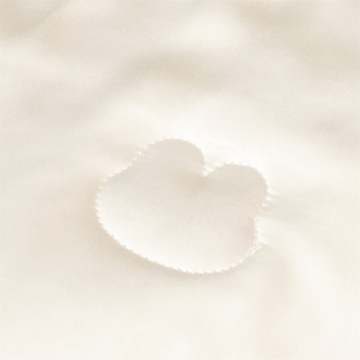 91家纺网 家纺一手货源 找家纺 无界 2026新款水洗真丝夏被-散点-贝尔 贝尔 元气白桃+半熟蜜桃（兔子）