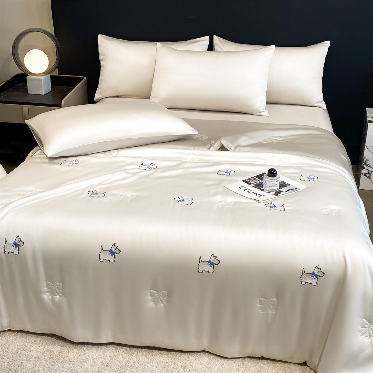 91家纺网 家纺一手货源 找家纺 无界 2026新款水洗真丝夏被-散点-贝尔 贝尔 元气白桃+冰川灰（小狗）